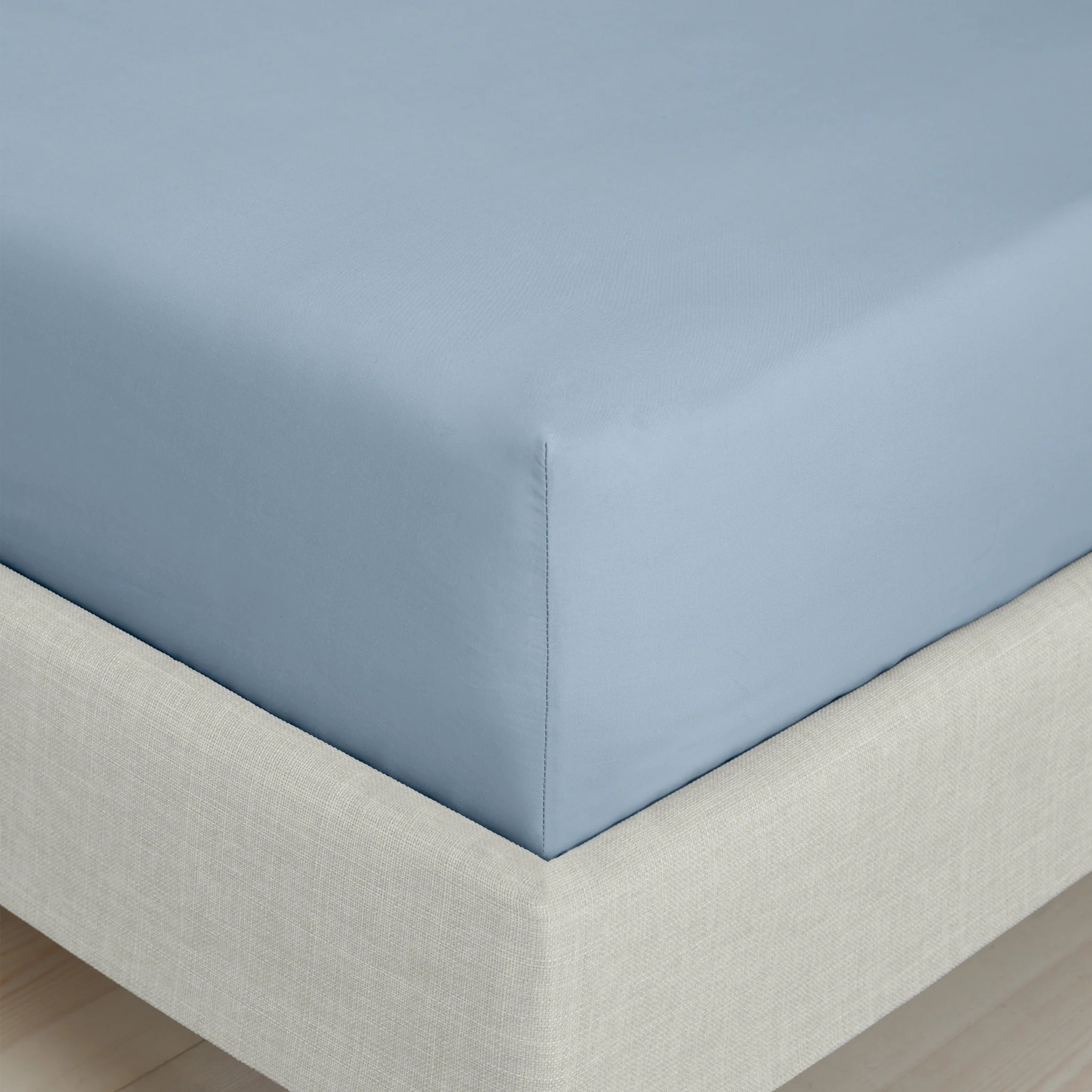 200TC Percale Blue King Fitted Sheet - Image 2