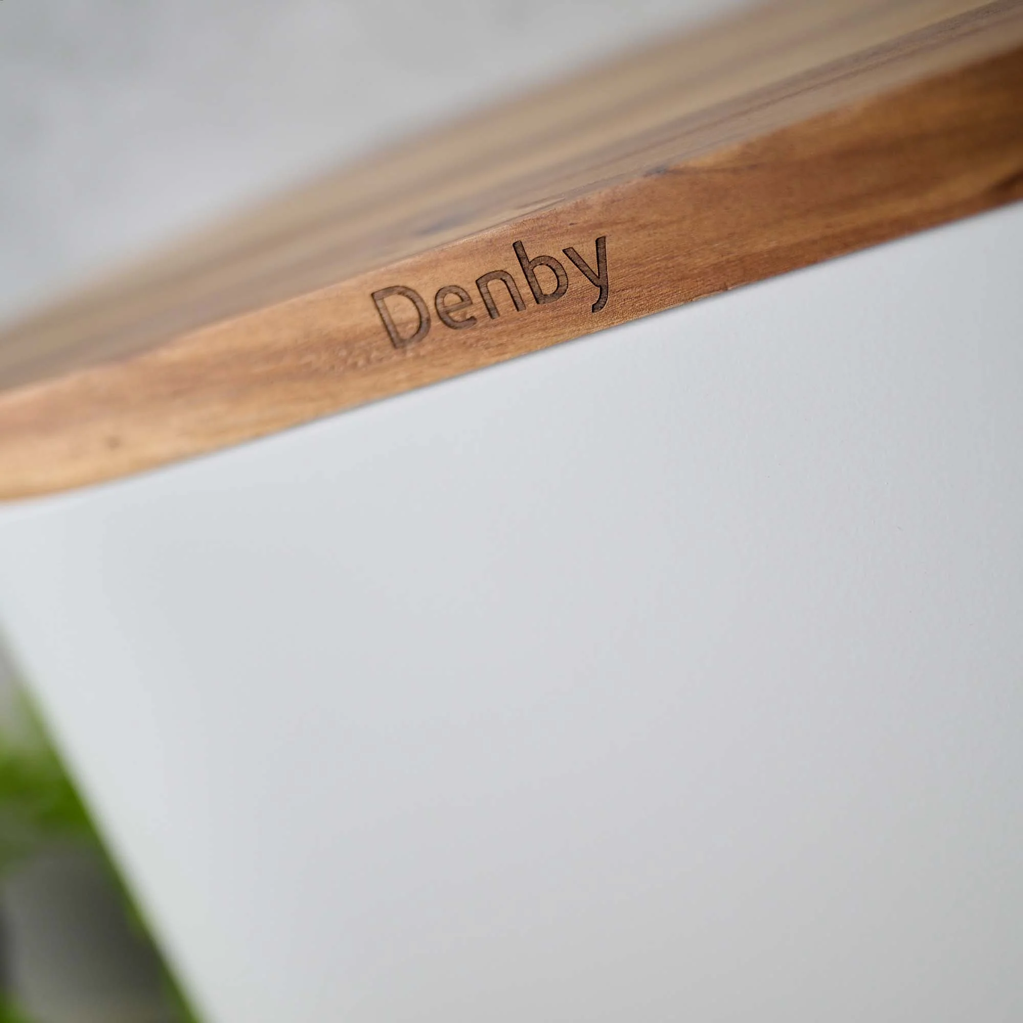 Denby Acacia Lid White Bread Bin - DISC Denby Bread Bin With Acacia Lid White - Image 3