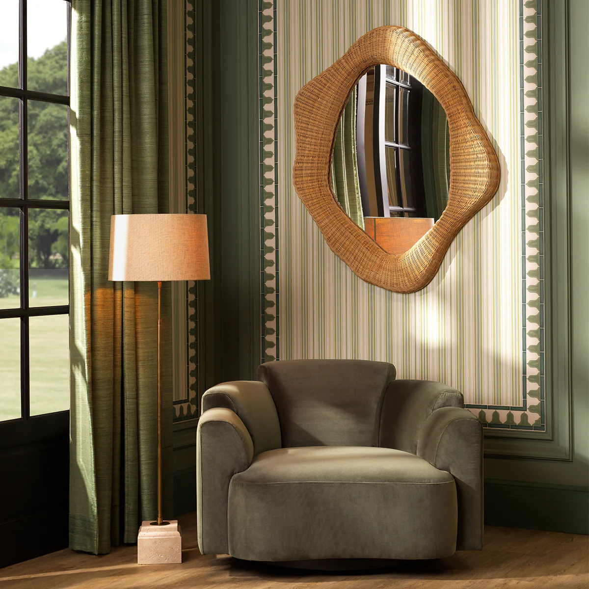 Eichholtz Marbella Swivel Armchair Torrin Green Velvet - Swivel Armchair Torrin Green Velvet - Image 2